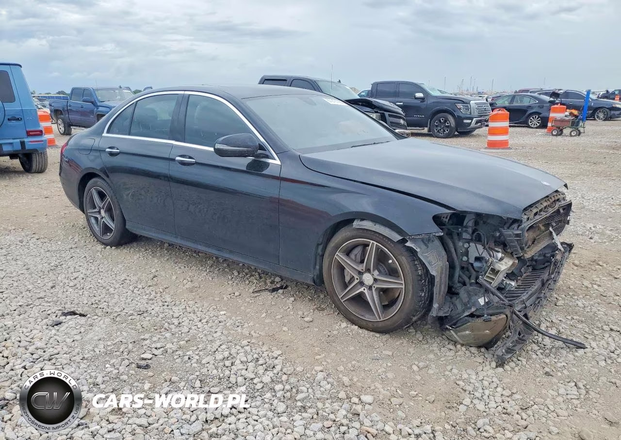 2017 Mercedes-Benz E 300 VIN:WDDZF4JB9HA008218 - 4
