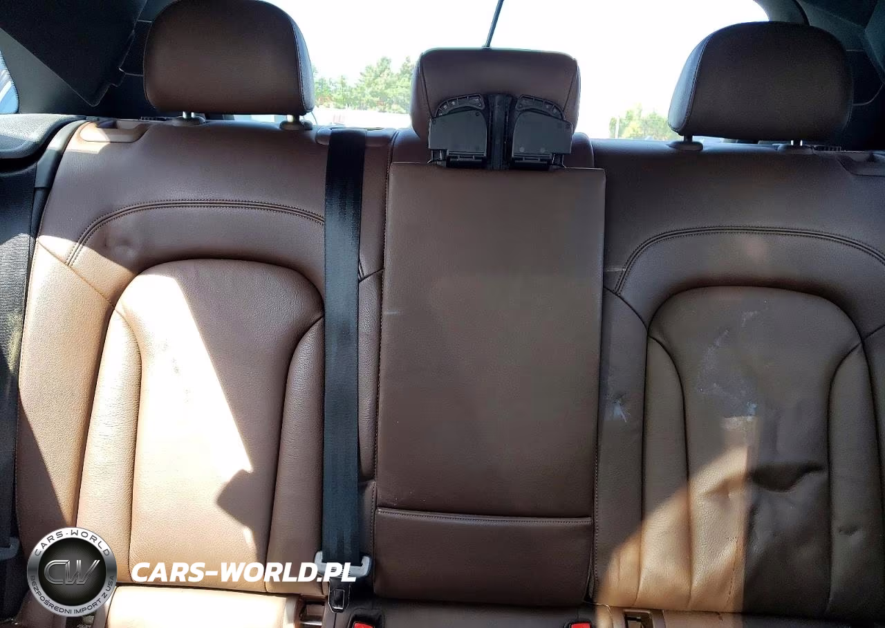 2018 Audi Q3 Premium VIN:WA1ECCFS1JR002189 - 10