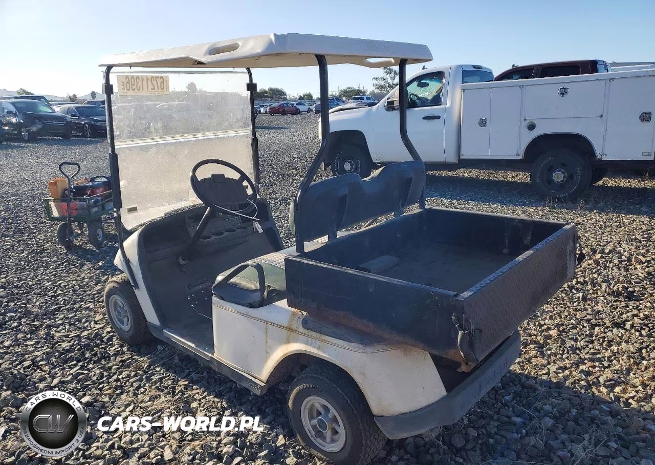 2005 Ezgo Golf Cart VIN:00000009 - 3