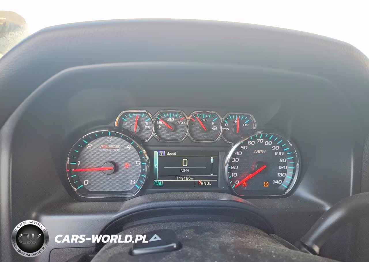 2018 Chevrolet Silverado K1500 Lt VIN:3GCUKREC2JG197866 - 9
