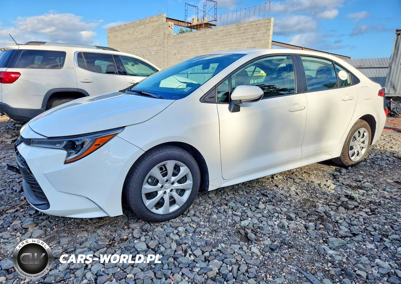 2024 Toyota Corolla Le – zdjęcie 1 z 12