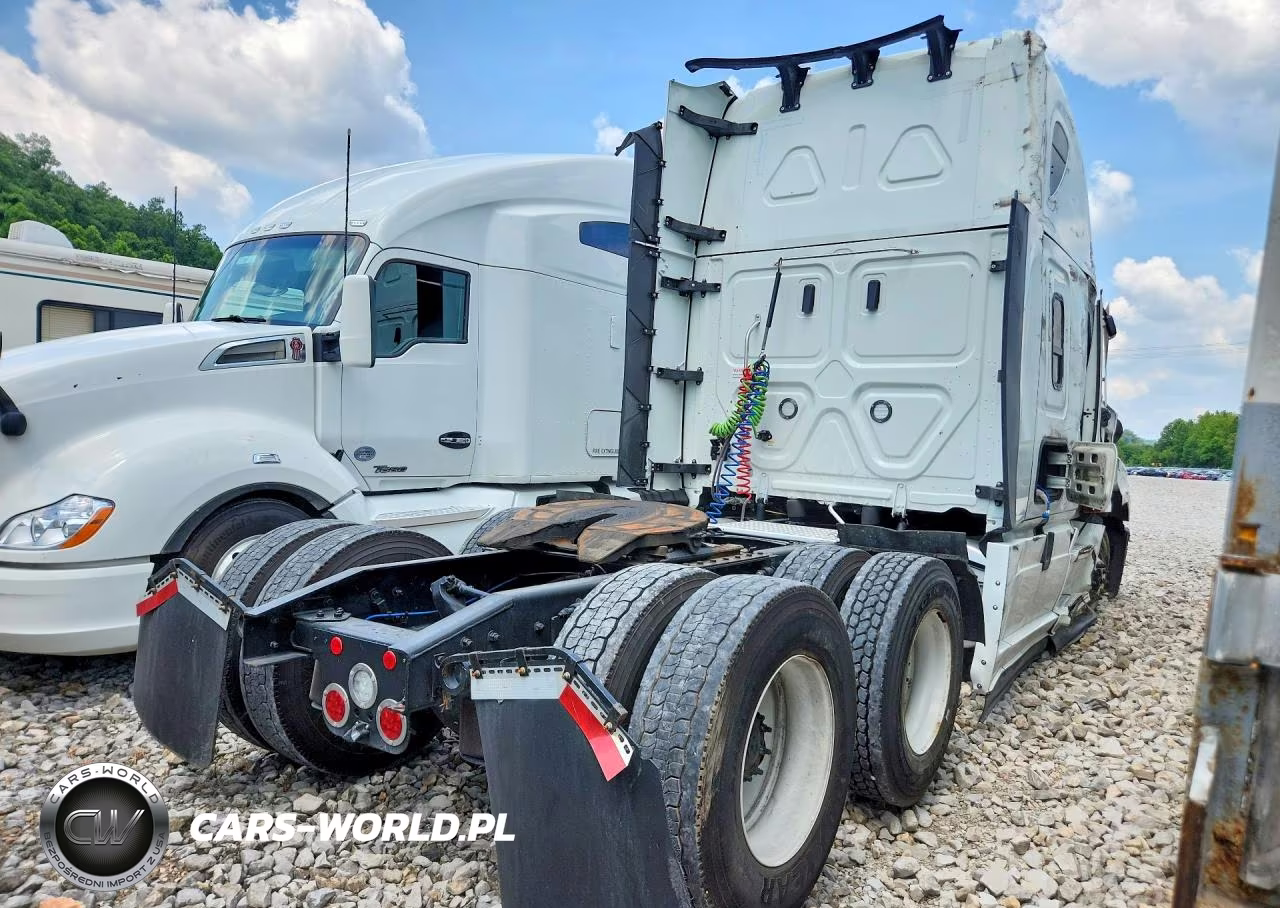 2026 Freightliner Cascadia 126 Semi Truck VIN:3AKJHHFGXTSWL3024 - 3