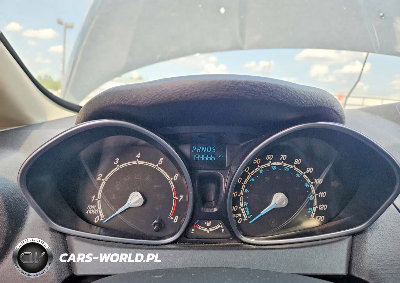2014 Ford Fiesta Se VIN:3FADP4BJ1EM130812 - 9