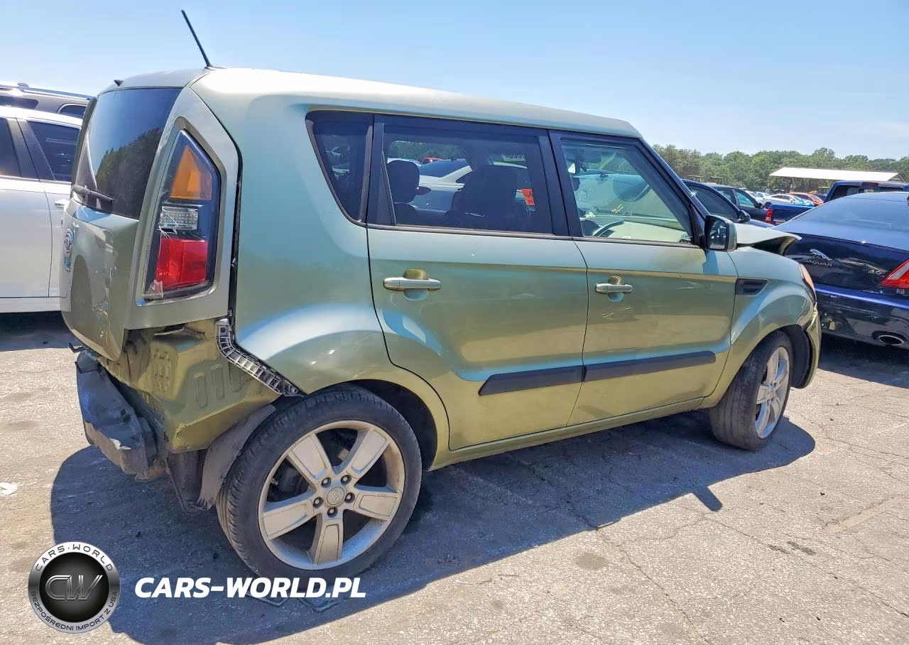 2011 Kia Soul ! VIN:KNDJT2A26B7258511 - 3