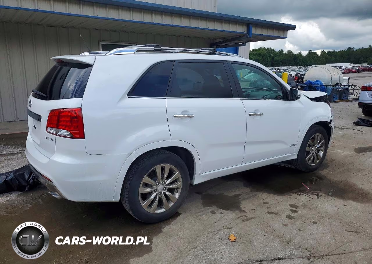 2011 Kia Sorento Sx VIN:5XYKWDA29BG122240 - 3