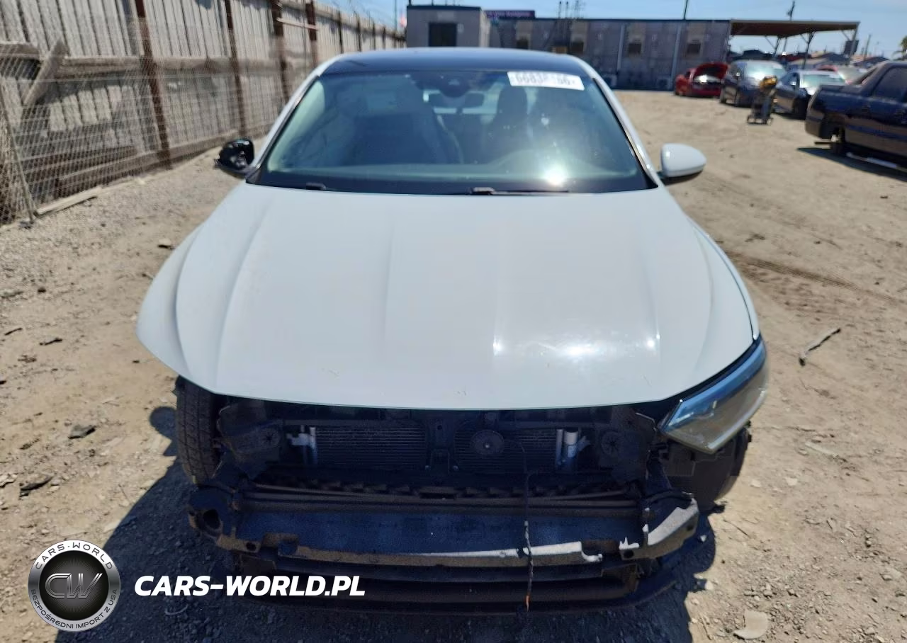 2019 Volkswagen Jetta Sel VIN:3VWE57BU1KM077201 - 5