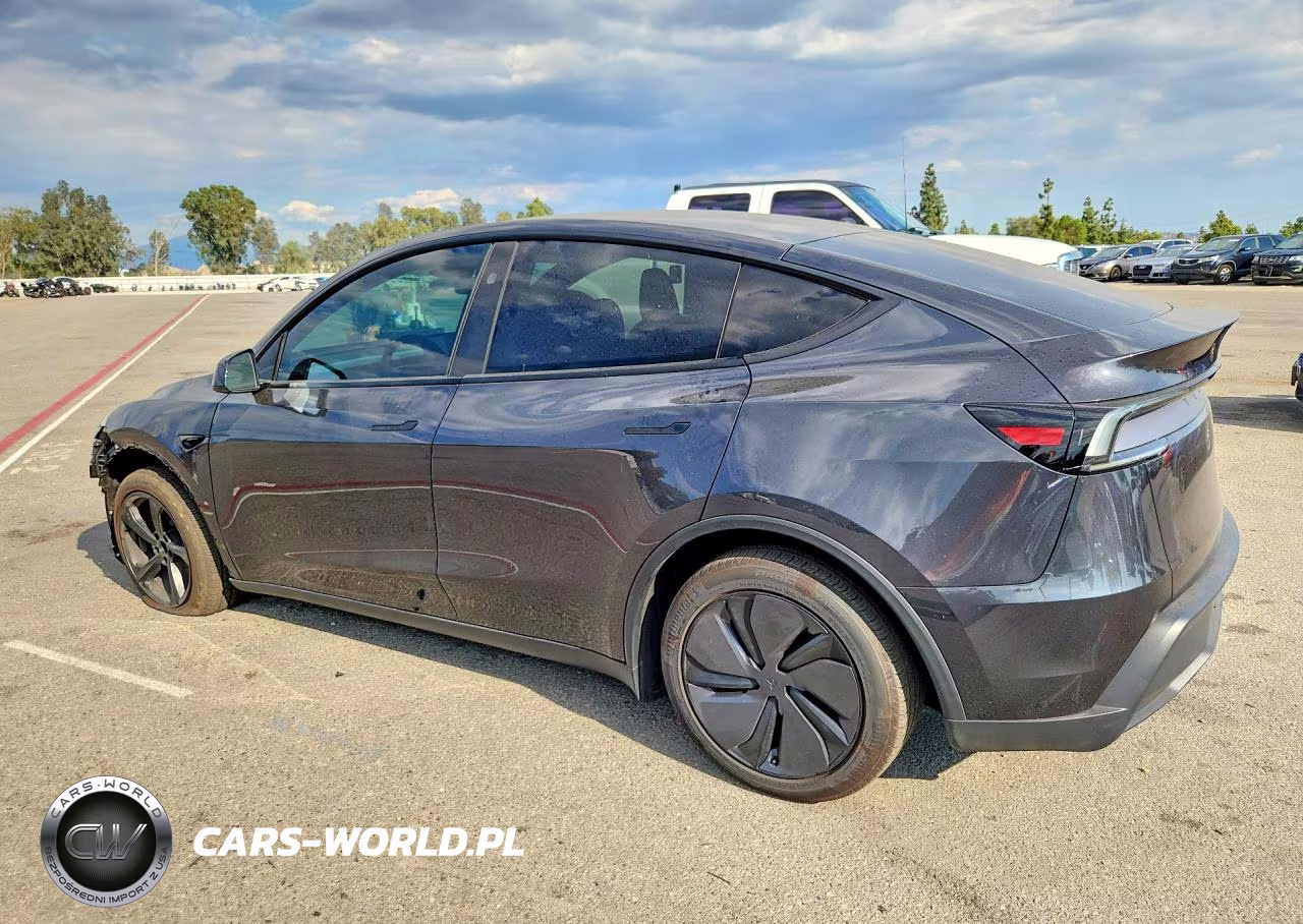 2026 Tesla Model Y VIN:7SAYGDEDXTF452869 - 2