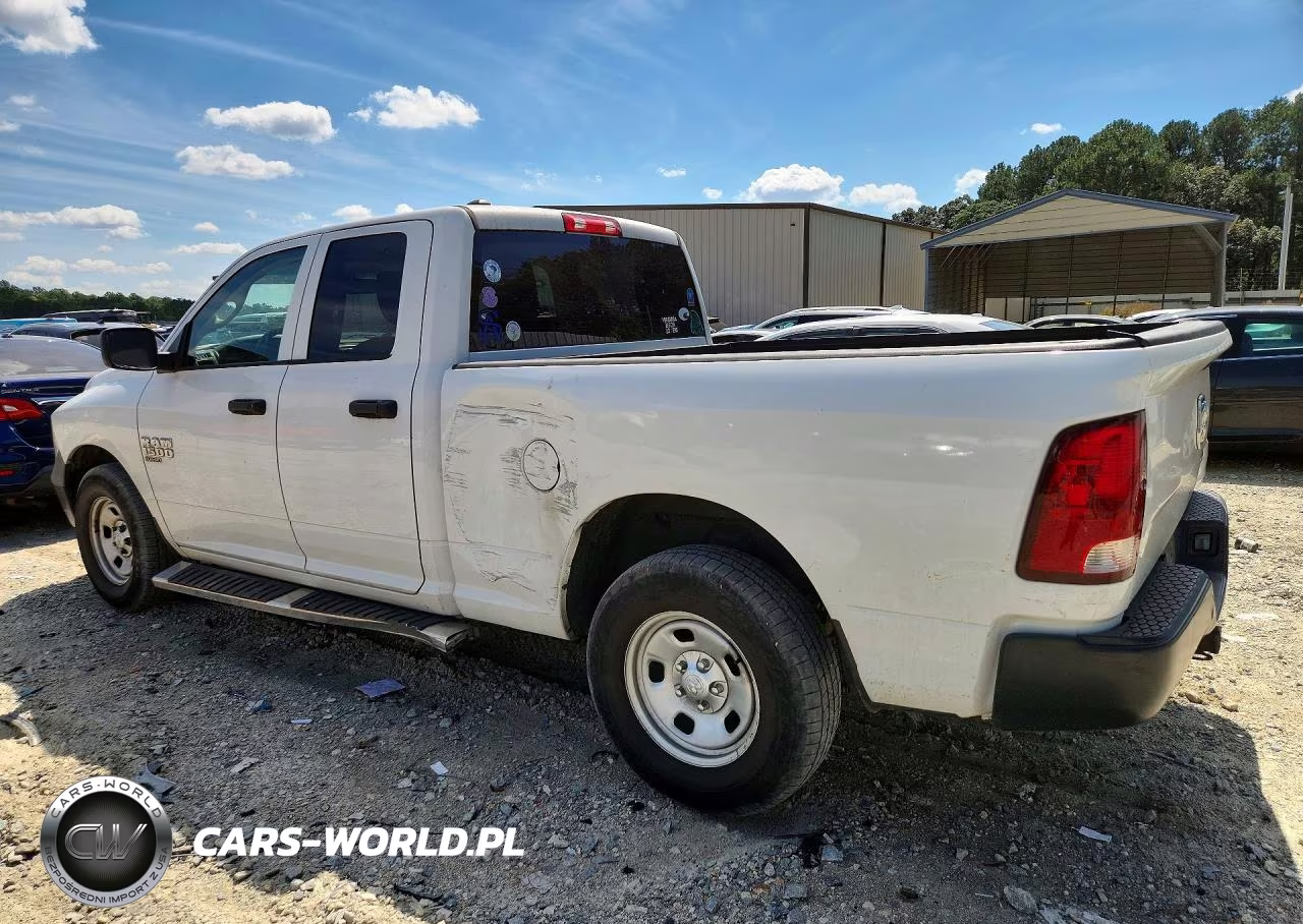 2019 Ram 1500 Classic Tradesman VIN:1C6RR6FG3KS733131 - 2