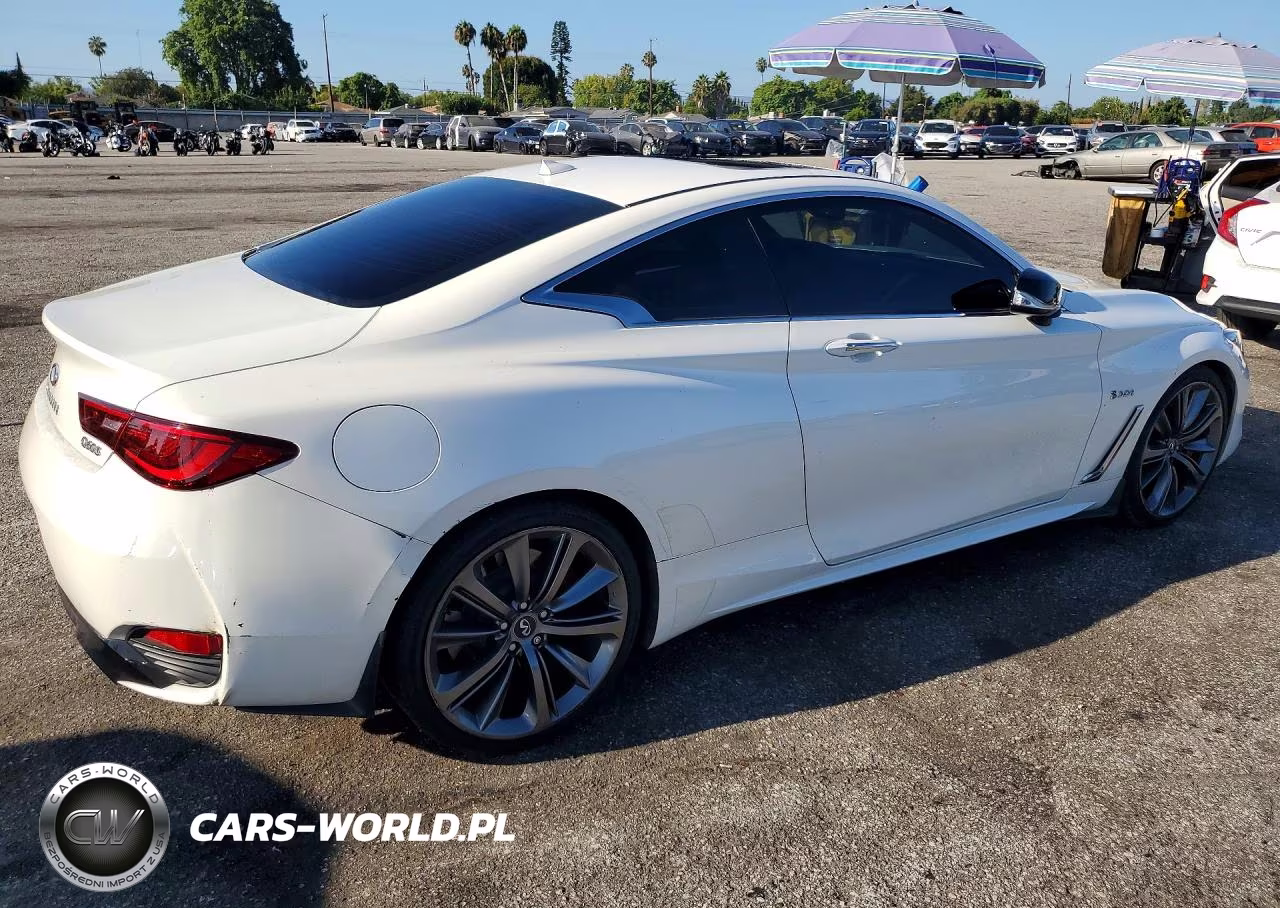 2019 Infiniti Q60 Red Sport 400 VIN:JN1FV7EK4KM360546 - 3