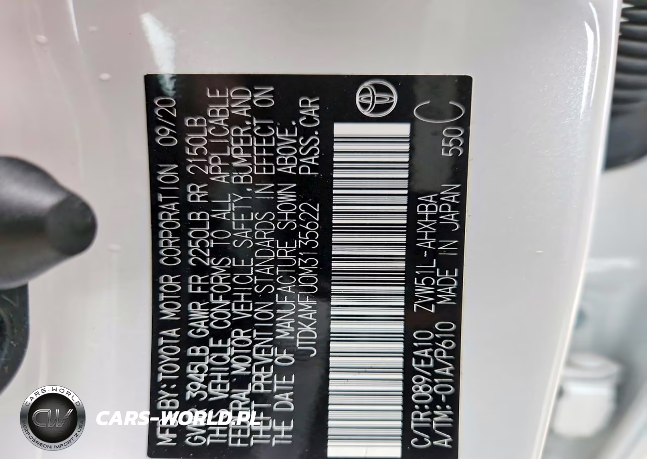 2021 Toyota Prius Xle VIN:JTDKAMFU0M3135622 - 12