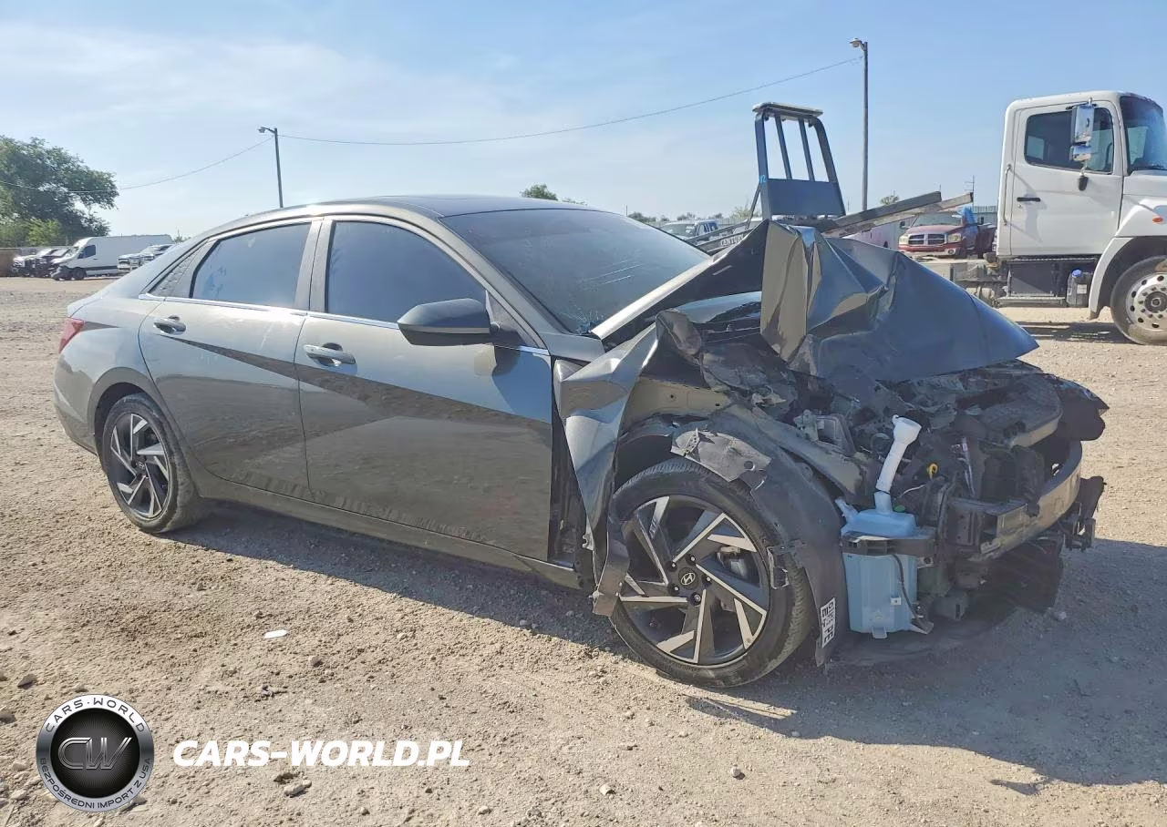 2024 Hyundai Elantra Sel VIN:KMHLS4DG1RU761188 - 4