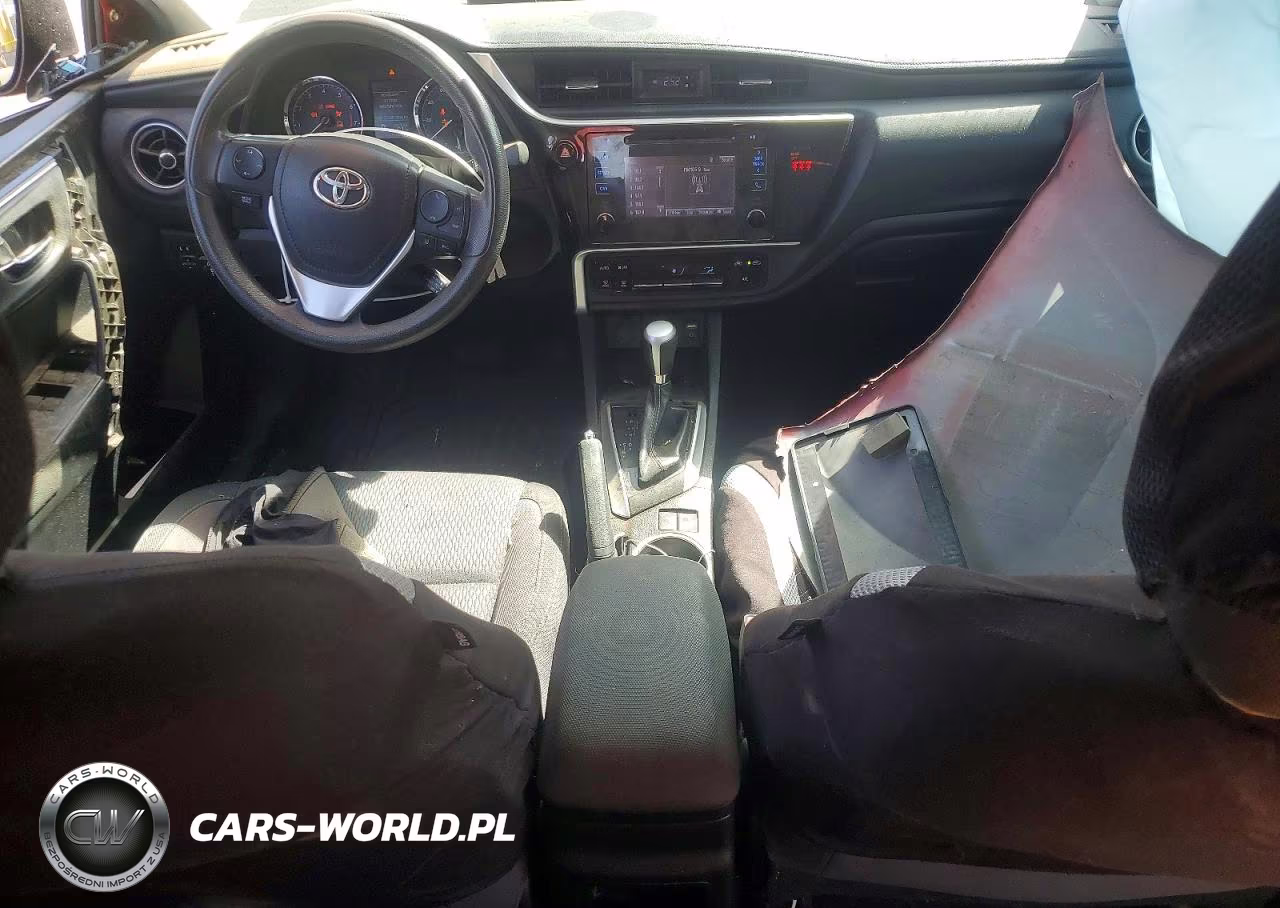 2018 Toyota Corolla Le VIN:5YFBURHE2JP814661 - 8