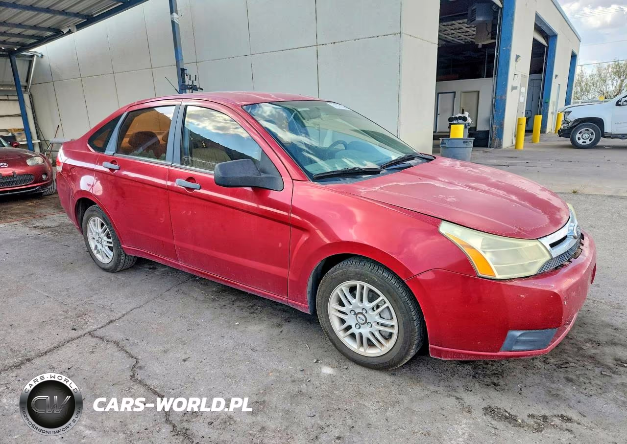 2011 Ford Focus Se VIN:1FAHP3FN0BW147928 - 4
