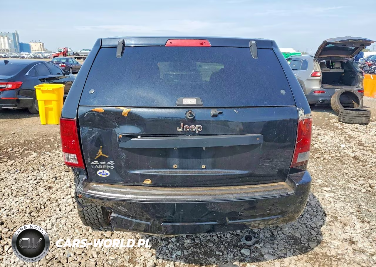 2007 Jeep Grand Cherokee Laredo VIN:1J8GR48K97C634250 - 6