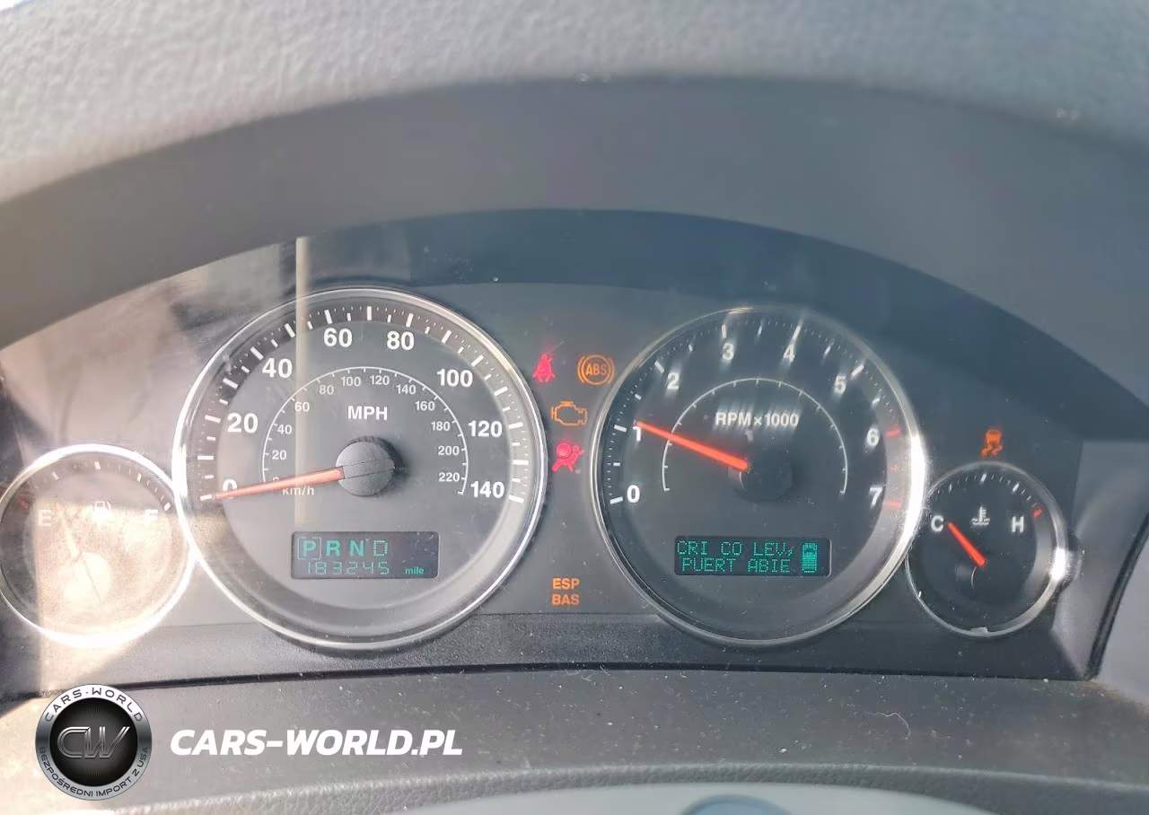 2007 Jeep Grand Cherokee Laredo VIN:1J8GR48K97C634250 - 9