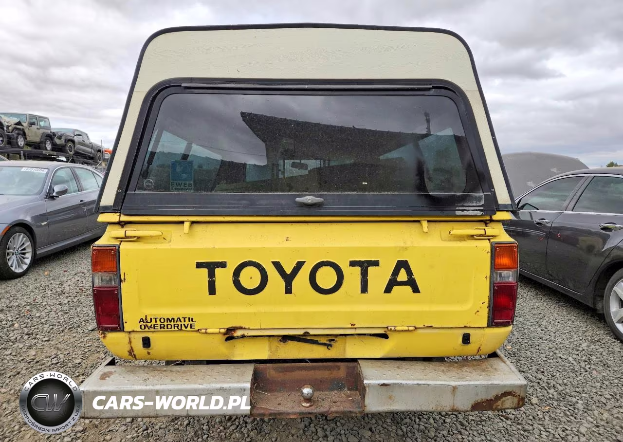 1981 Toyota Pickup VIN:JT4RN44S9B0003915 - 6
