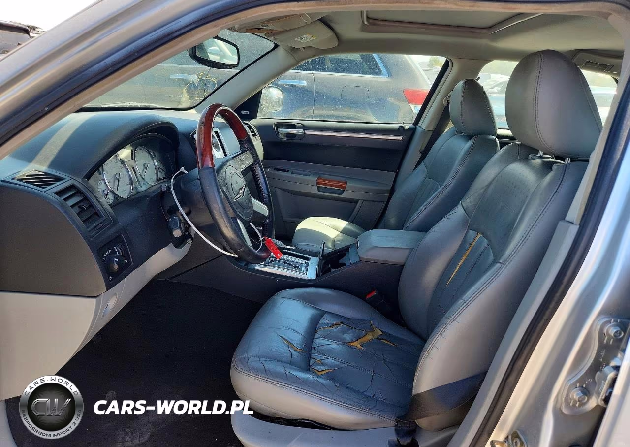 CHRYSLER 300C VIN:2C3LA63H46H200483 - 7