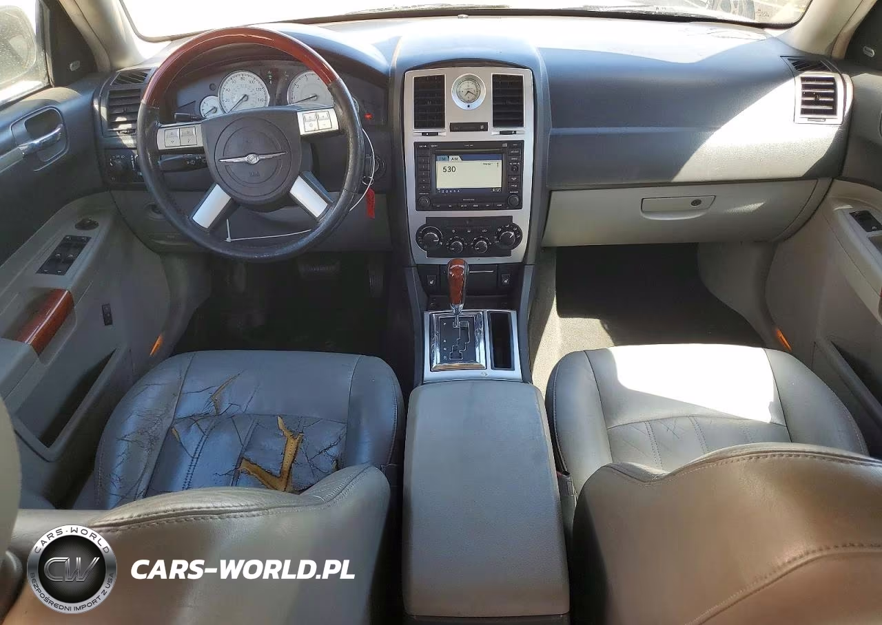 CHRYSLER 300C VIN:2C3LA63H46H200483 - 8
