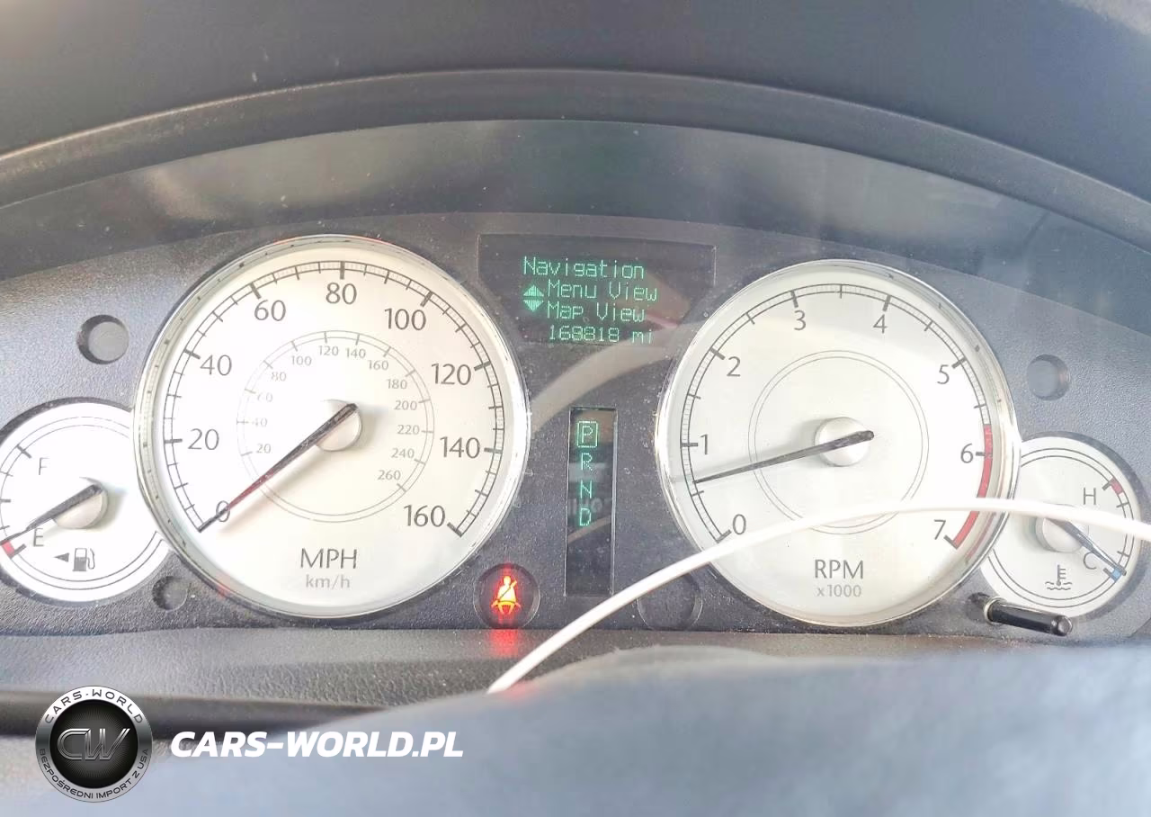 CHRYSLER 300C VIN:2C3LA63H46H200483 - 9