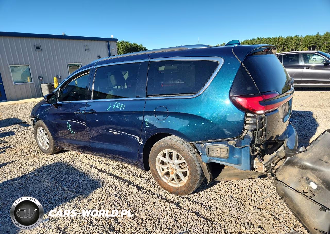 2021 Chrysler Pacifica Touring L VIN:2C4RC1BG6MR605053 - 2