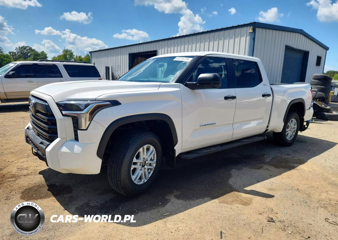 2026 Toyota Tundra Crewmax Sr5 – zdjęcie 1 z 13