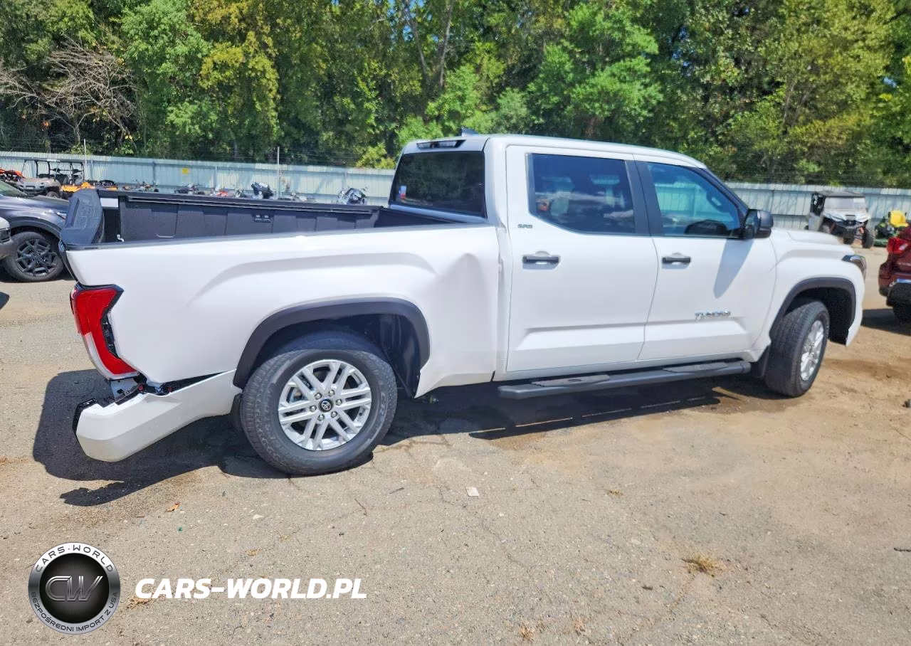 2026 Toyota Tundra Crewmax Sr5 VIN:5TFLA5ECXTX059014 - 3