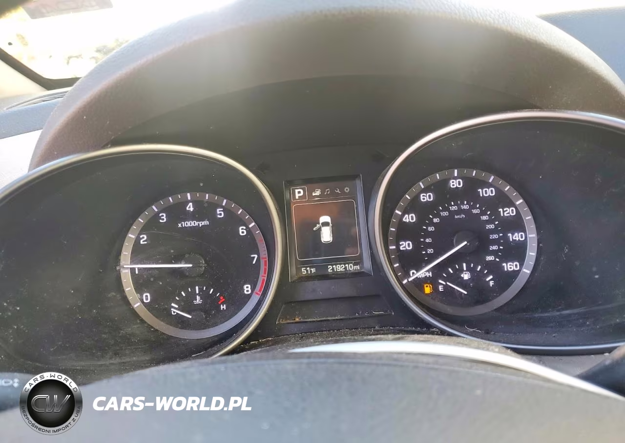 2017 Hyundai Santa Fe Se VIN:KM8SMDHF1HU203167 - 9