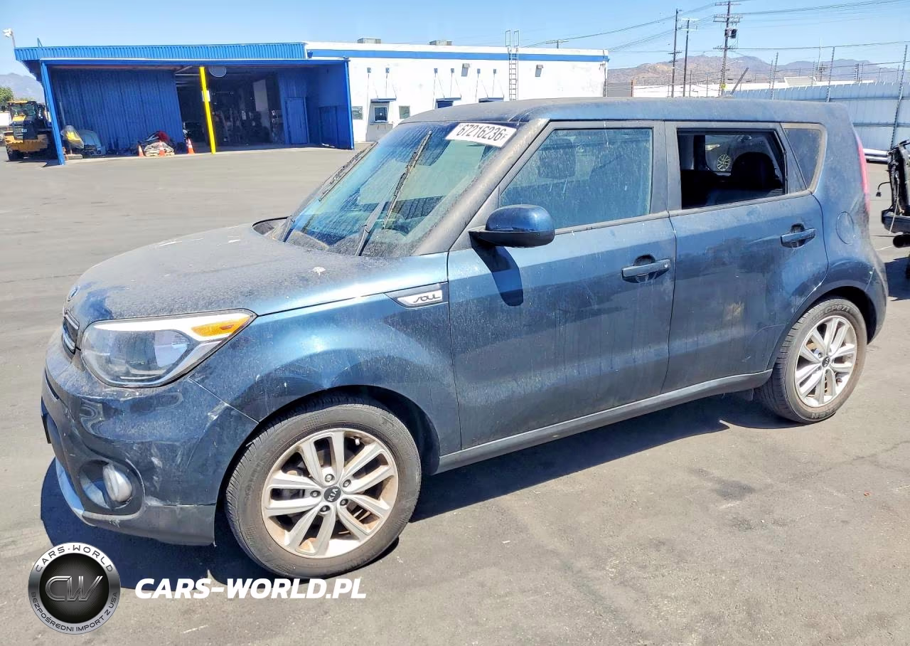 2018 Kia Soul + VIN:KNDJP3A5XJ7600674 - 1