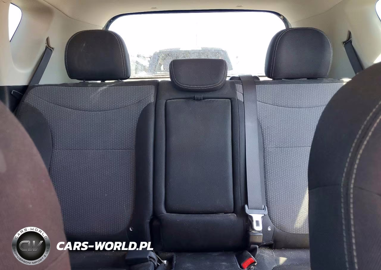 2018 Kia Soul + VIN:KNDJP3A5XJ7600674 - 10