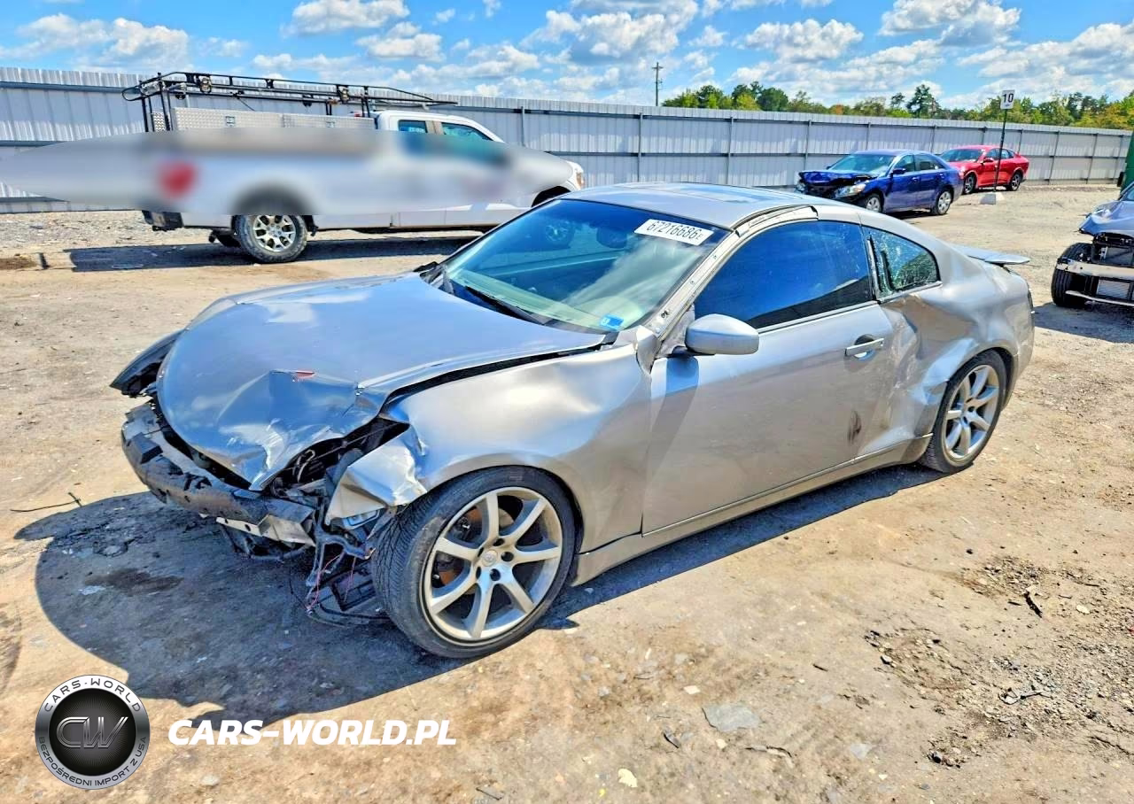 2003 Infiniti G35 Base