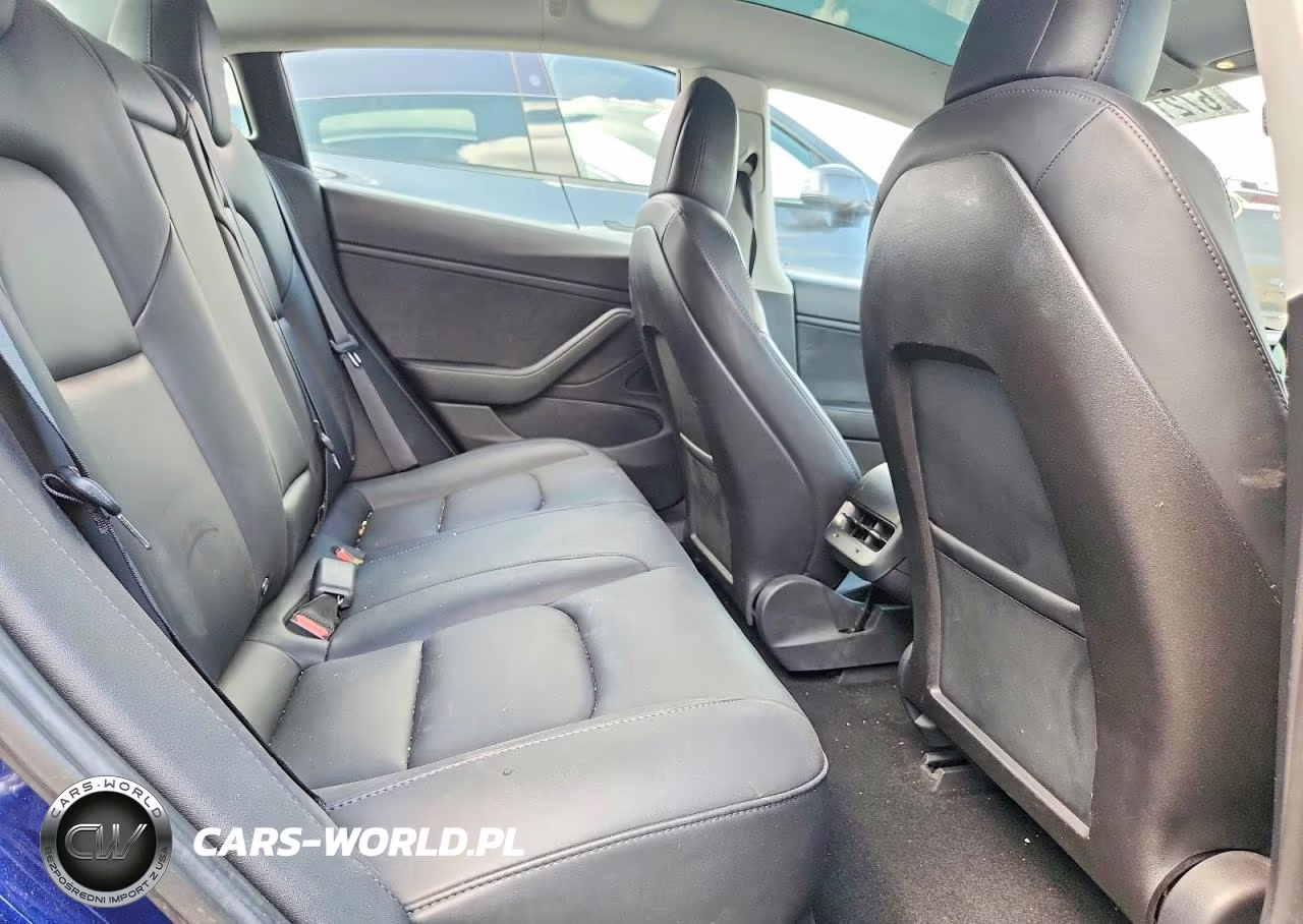 2019 Tesla Model 3 VIN:5YJ3E1EA0KF190358 - 10