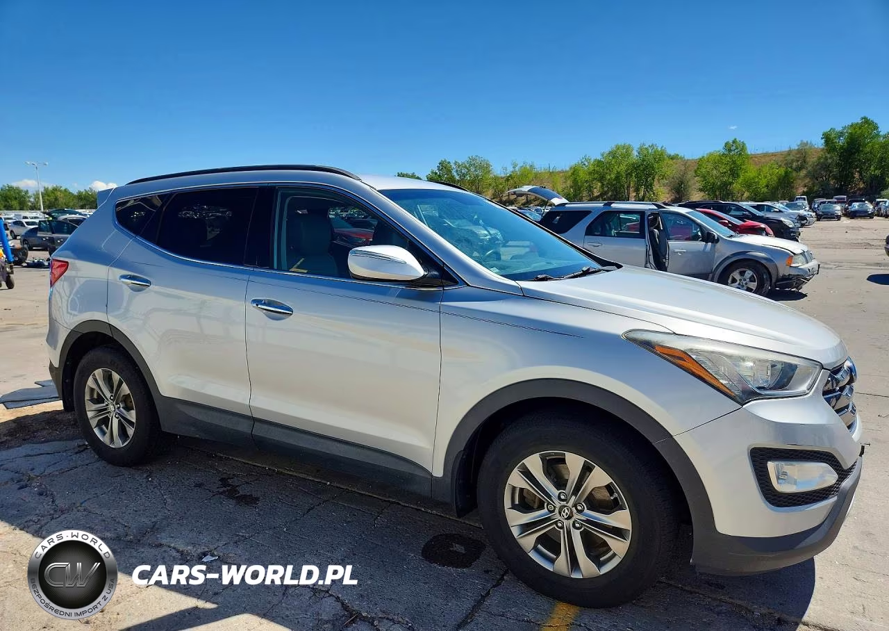 2014 Hyundai Santa Fe Sport 2.4L VIN:5XYZUDLB2EG178722 - 4