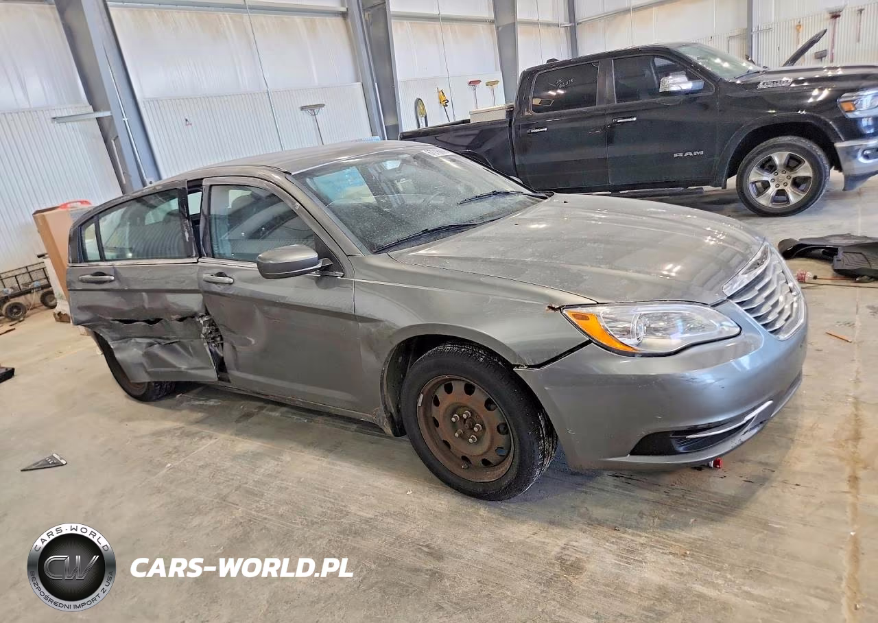2012 Chrysler 200 Lx VIN:1C3CCBAB5CN295642 - 4