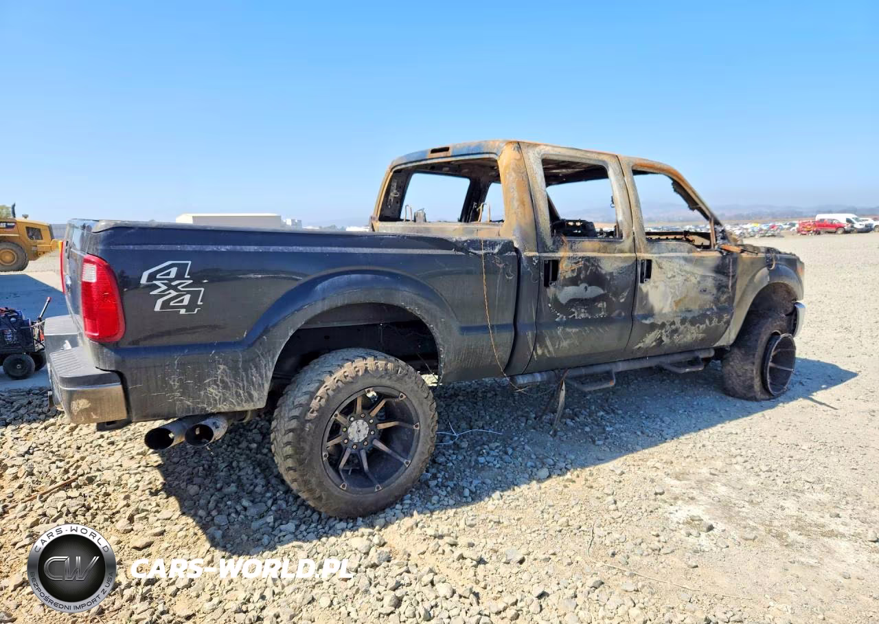 2014 Ford F250 Super Duty VIN:1FT7W2BT2EEB07352 - 3