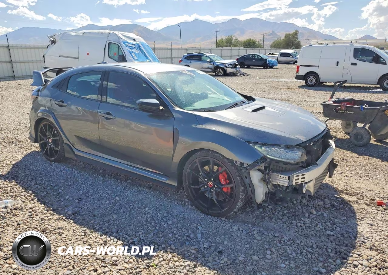 2019 Honda Civic Type-R Touring VIN:SHHFK8G72KU206610 - 4