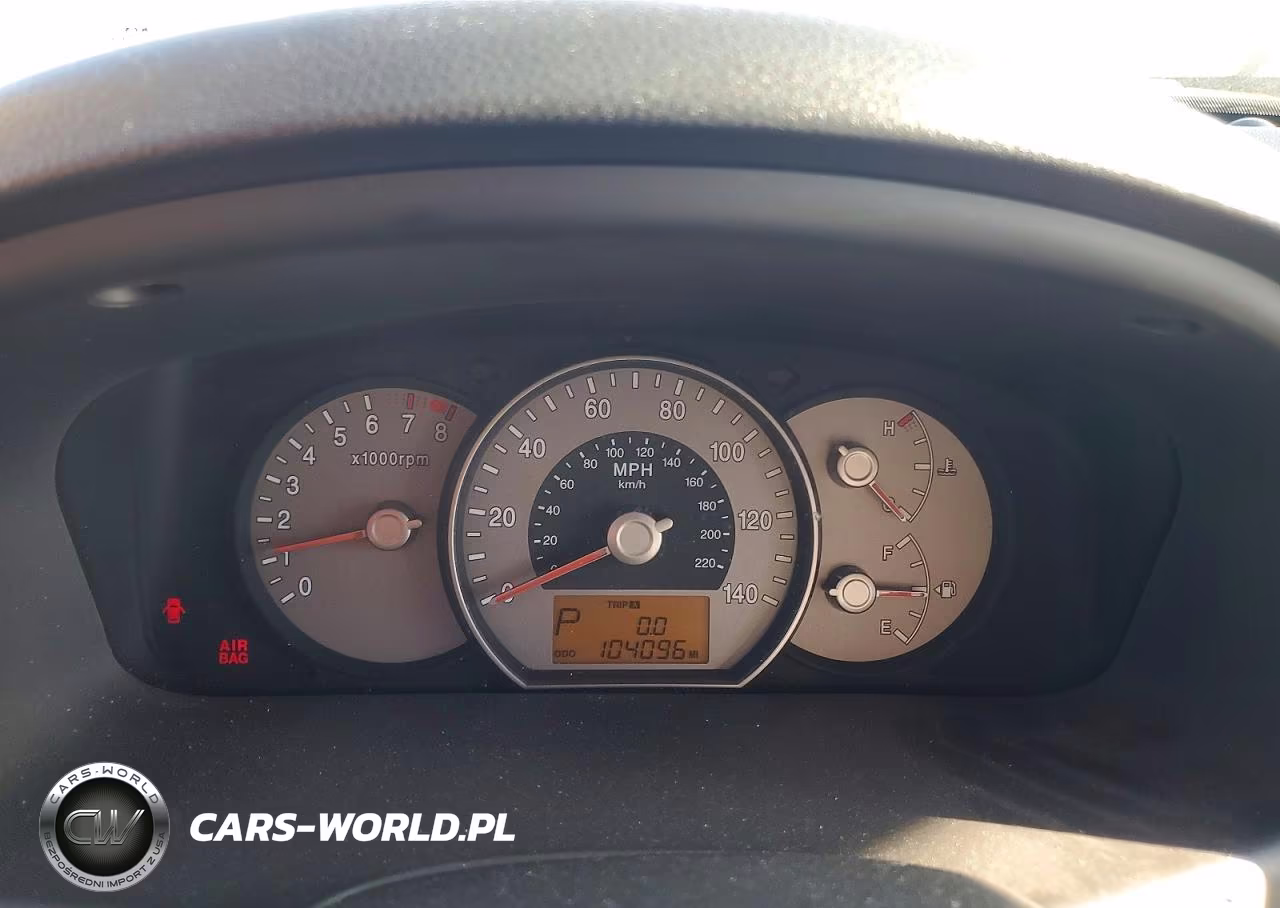 2007 Kia Rondo Lx VIN:KNAFG525377078623 - 9