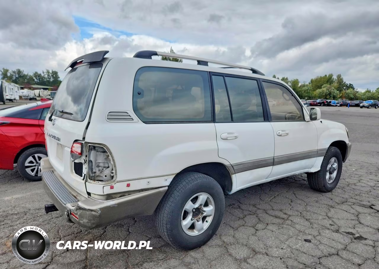 2000 Toyota Land Cruiser VIN:JT3HT05J4Y0081225 - 3