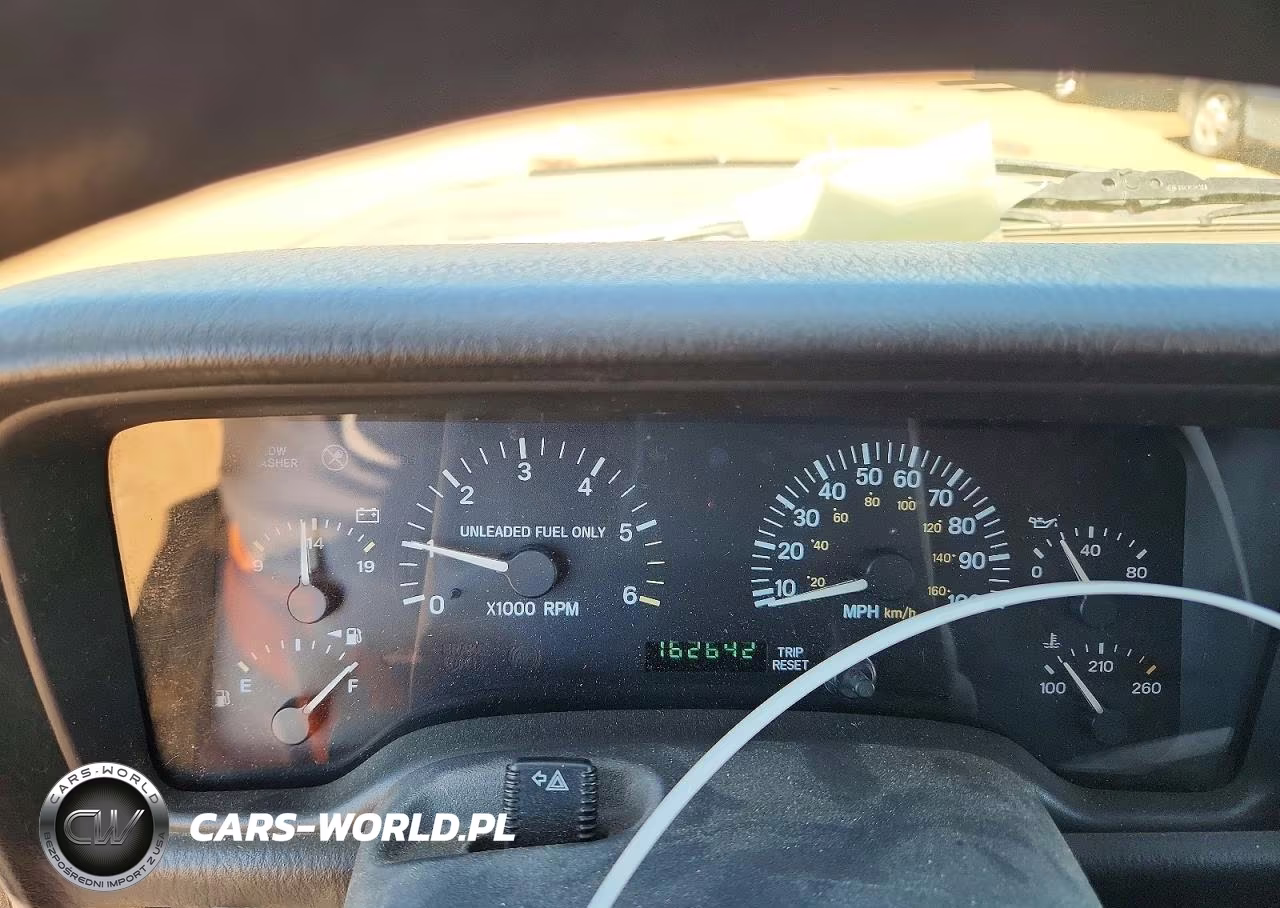 1999 Jeep Cherokee Sport VIN:1J4FF68S5XL617009 - 9