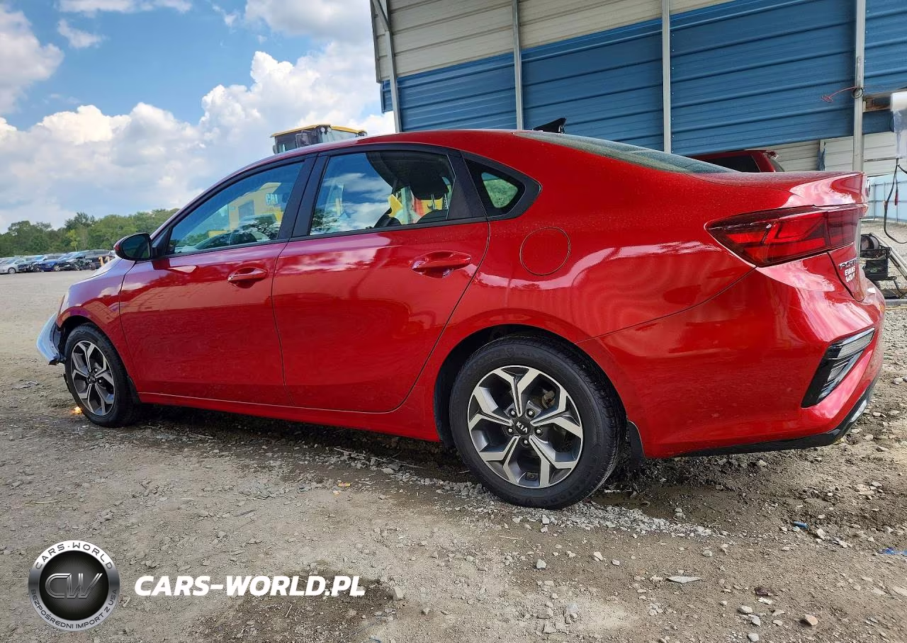 2021 Kia Forte Lxs VIN:3KPF24AD3ME358946 - 2