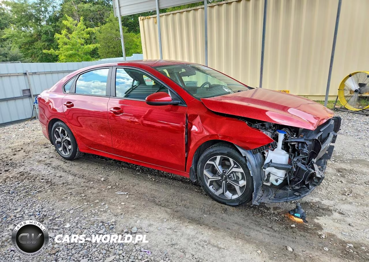 2021 Kia Forte Lxs VIN:3KPF24AD3ME358946 - 4