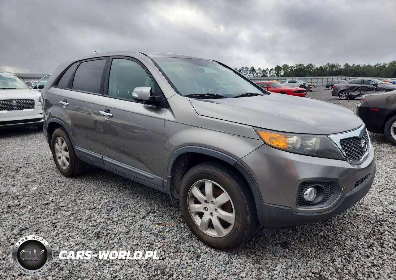 2012 Kia Sorento Lx VIN:5XYKT3A17CG203426 - 4
