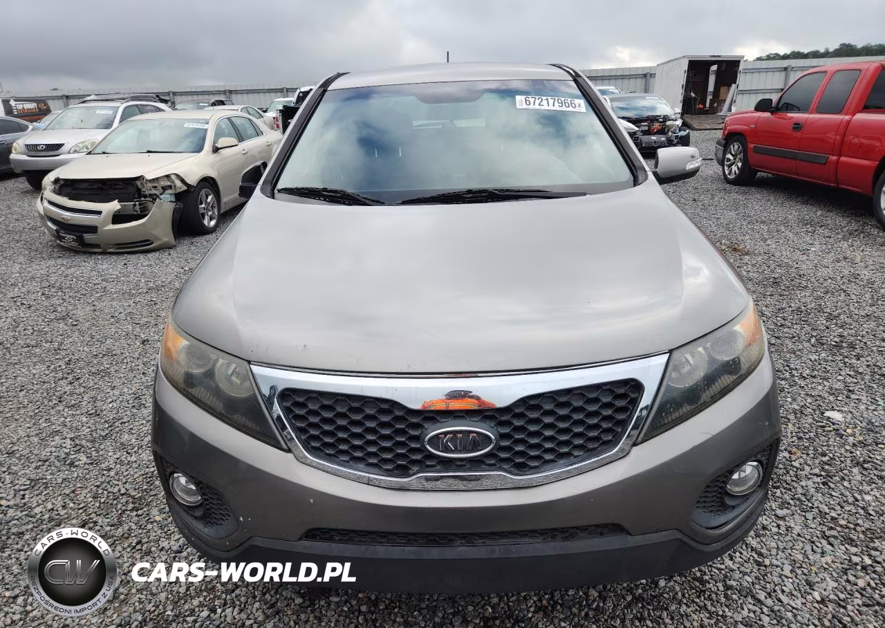 2012 Kia Sorento Lx VIN:5XYKT3A17CG203426 - 5