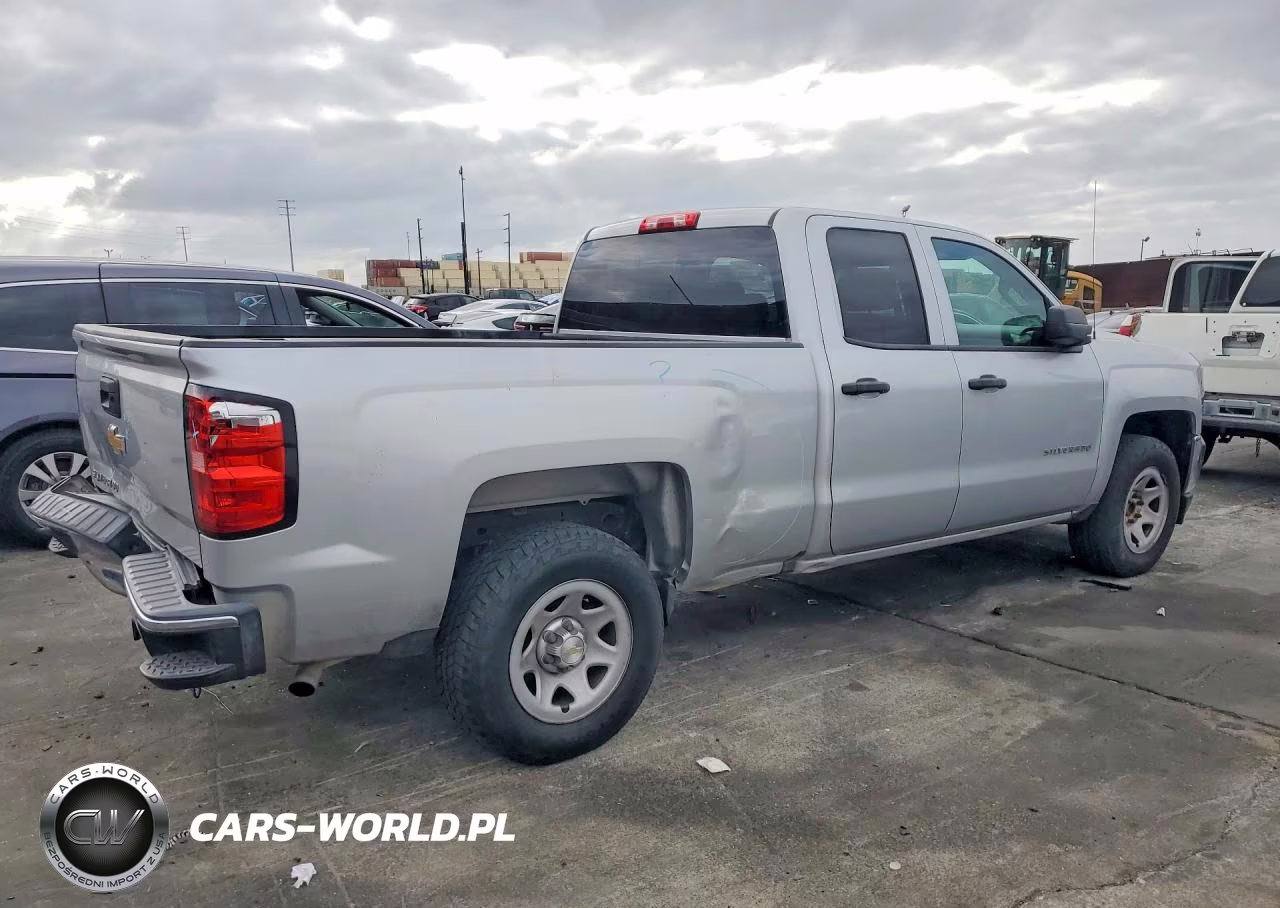 2016 Chevrolet Silverado C1500 VIN:1GCRCNEC1GZ337541 - 3