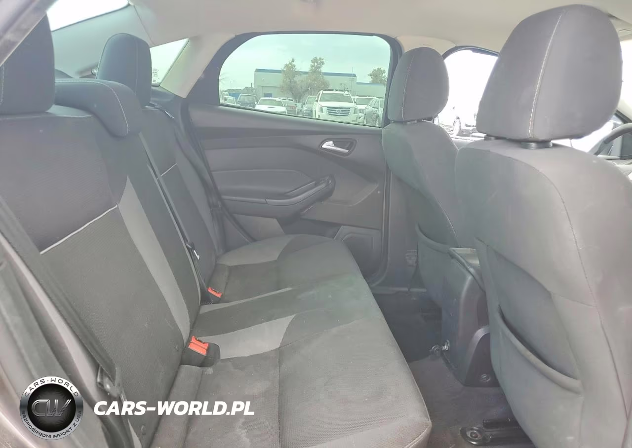 2014 Ford Focus Se VIN:1FADP3F29EL249349 - 10