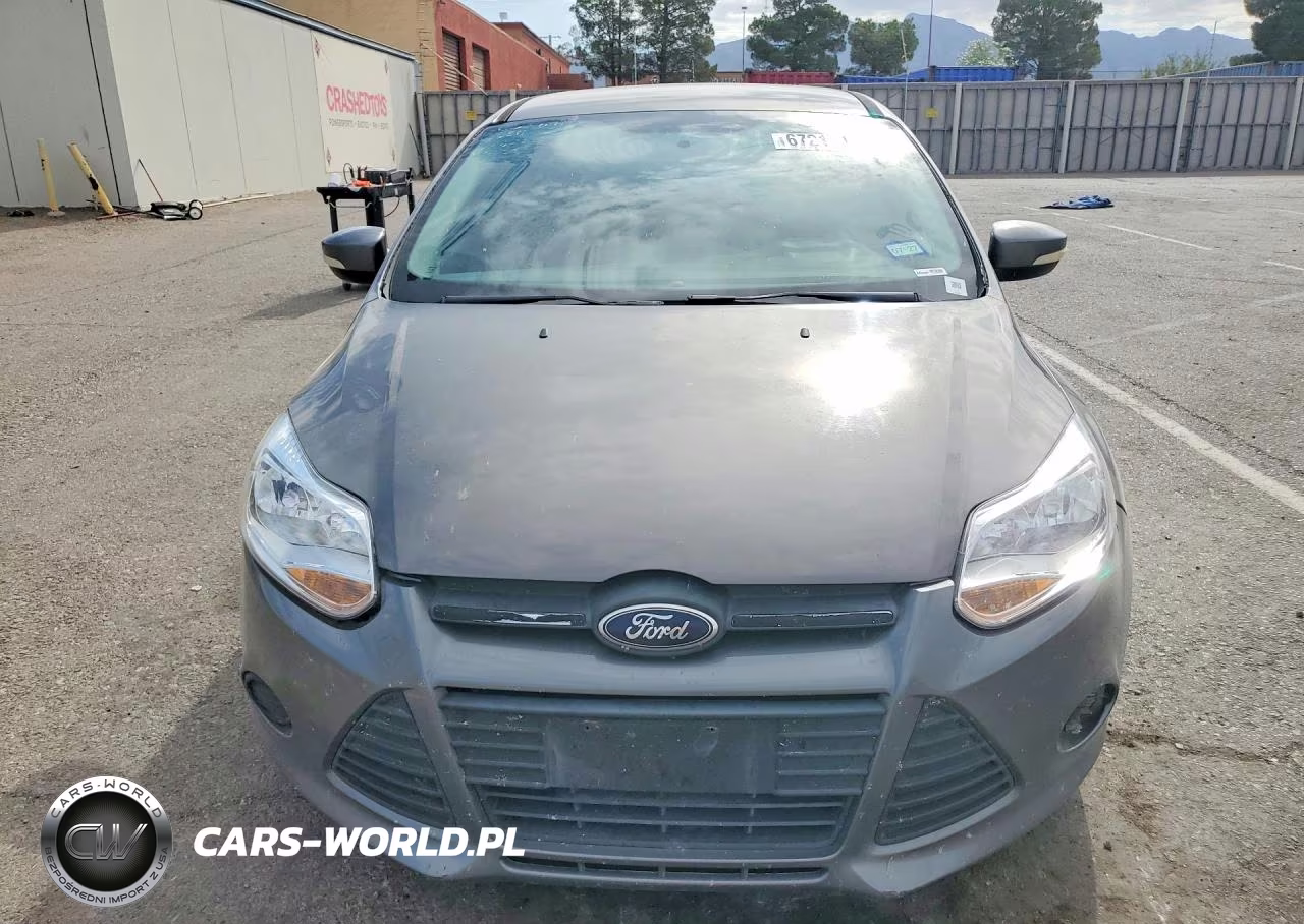 2014 Ford Focus Se VIN:1FADP3F29EL249349 - 5