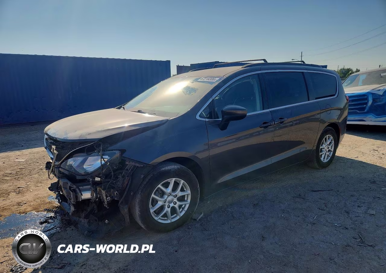 2020 Chrysler Voyager Lxi VIN:2C4RC1DG6LR286068 - 1