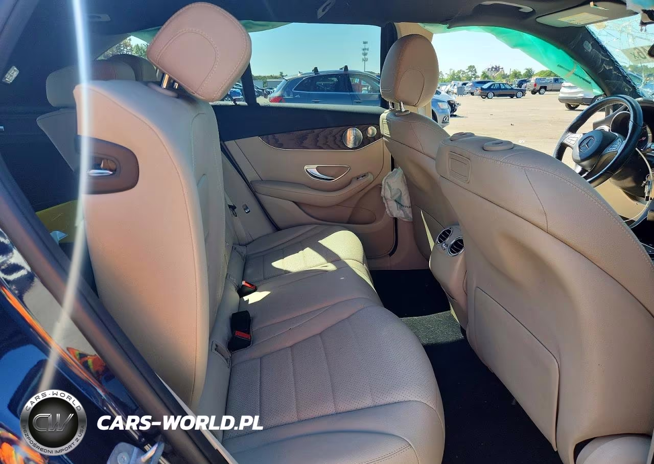 2018 Mercedes-Benz Glc 300 4Matic VIN:WDC0G4KB2JF428324 - 11