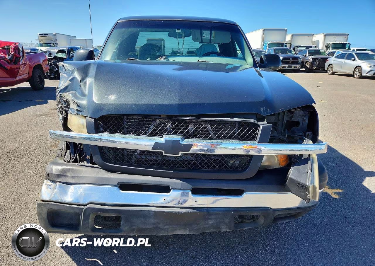 2003 Chevrolet Silverado C1500 VIN:2GCEC19V231352460 - 5