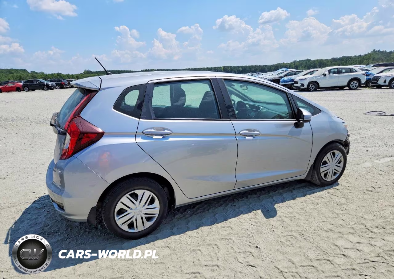 2019 Honda Fit Lx VIN:3HGGK5H40KM727783 - 3