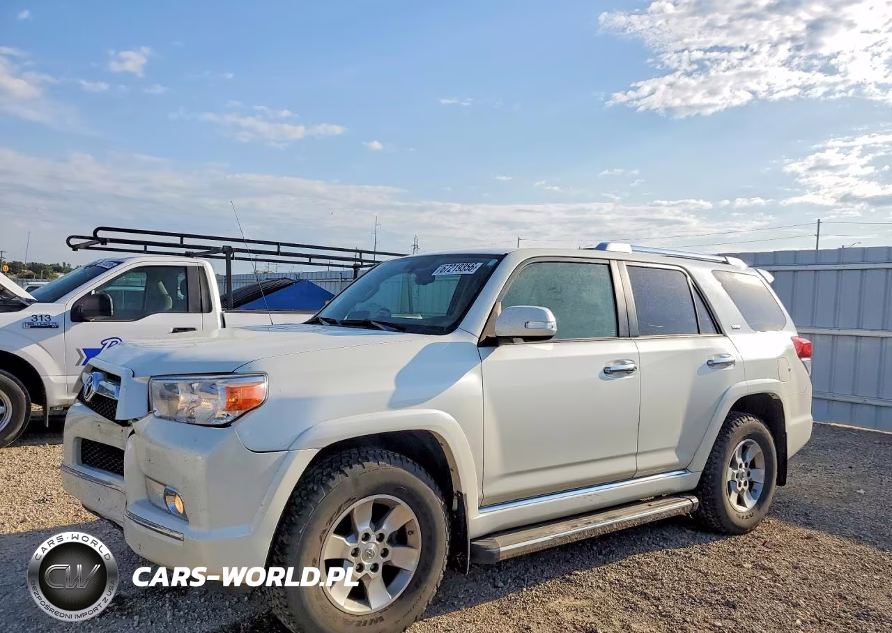 2013 Toyota 4Runner Sr5